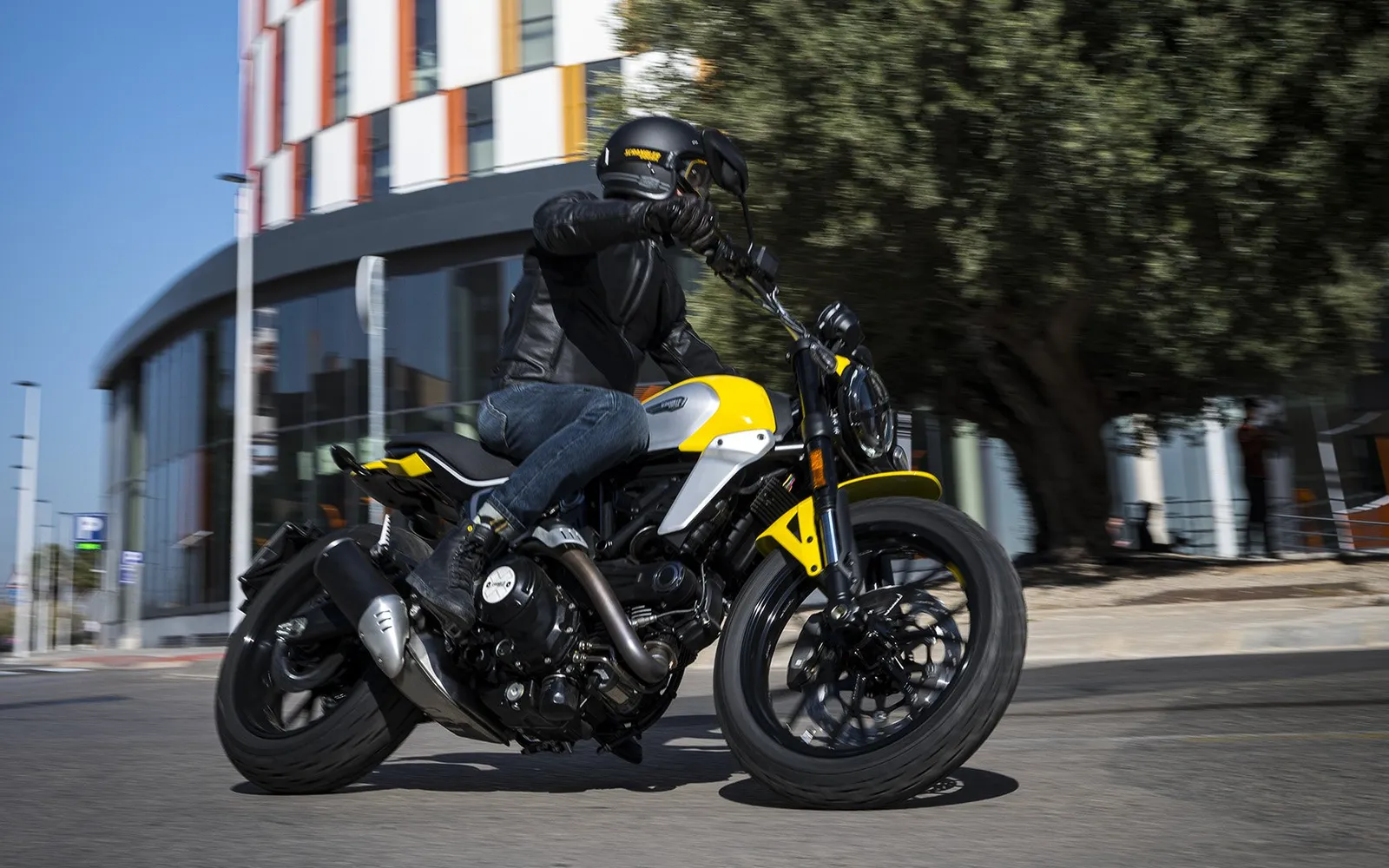 Banniere Ducati Scrambler Icon