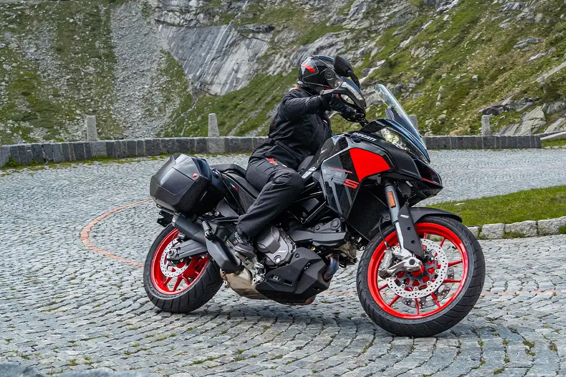 Ducati Multistrada V2 S