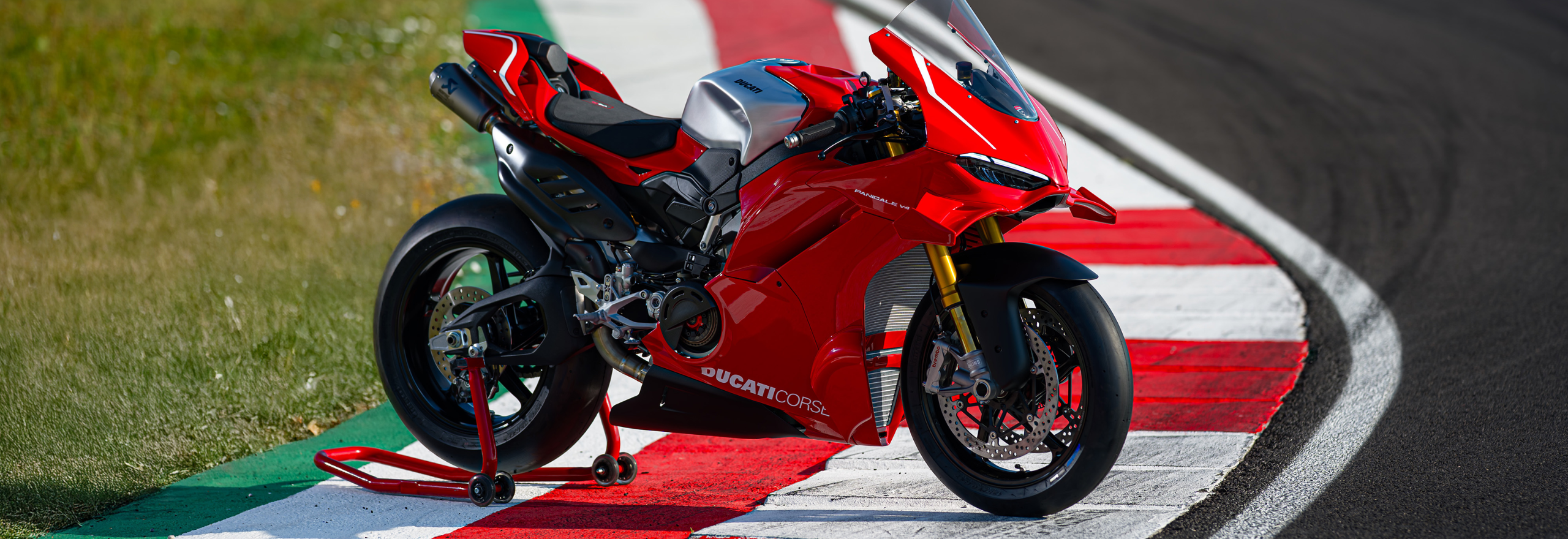 Panigale V4