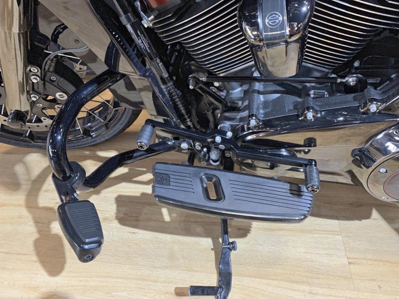 Image HARLEY-DAVIDSON CVO Road Glide CVO Road Glide 1923 2022