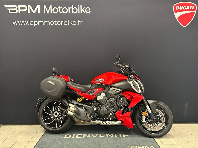 Photo DUCATI Diavel Diavel 1158 V4 à partir de 209e/mois
