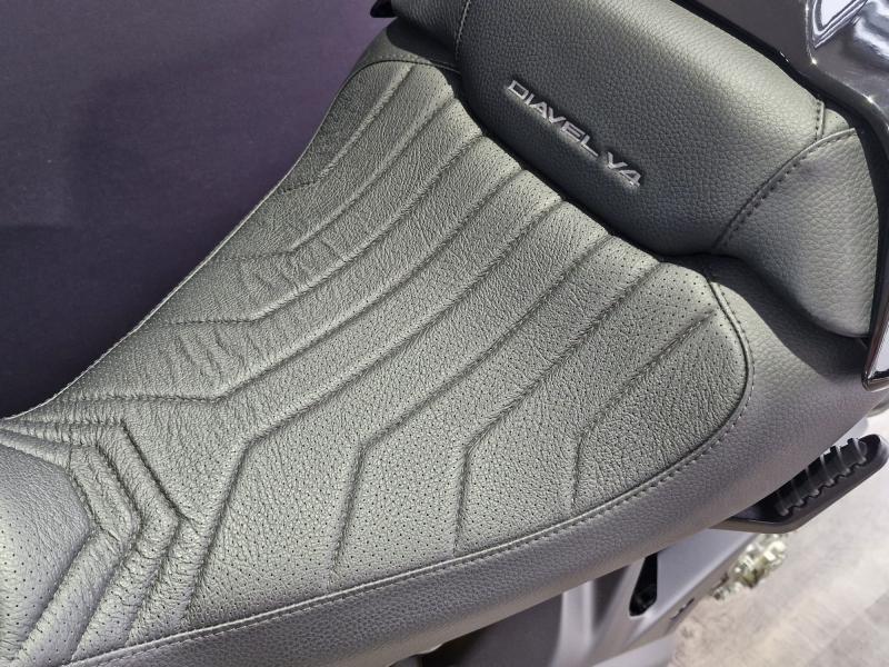 Image DUCATI Diavel Diavel 1158 V4