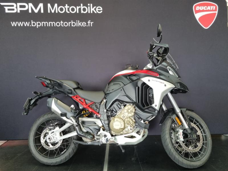 Photo DUCATI Multistrada Multistrada V4 Rally Radar à partir de 426.13 ? / mois